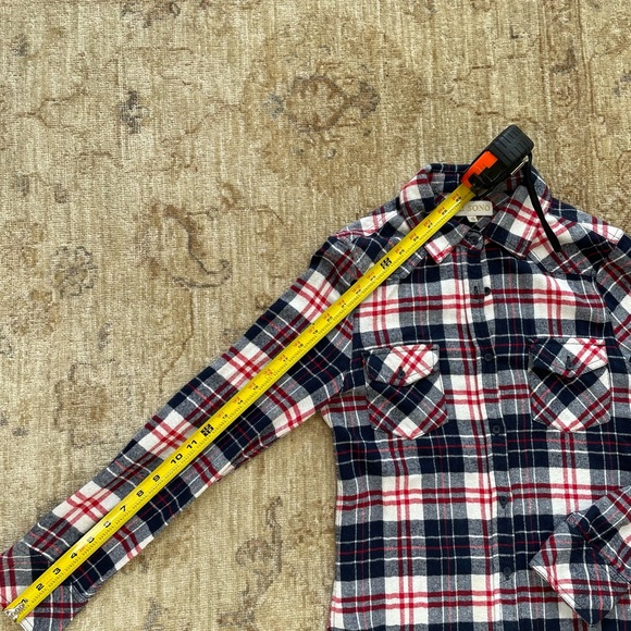 Blue and red soft flannel shirt - Picture 5 of 6